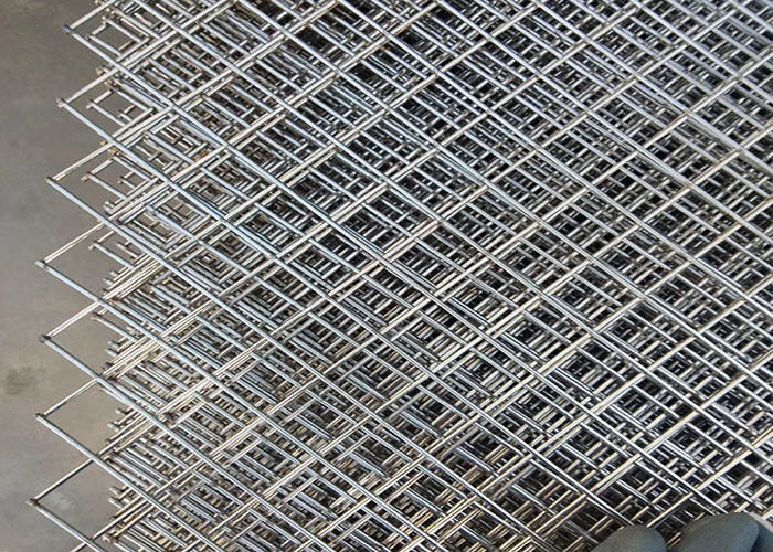 1m Stainless Steel Welded Wire Mesh Plain Woven For Fencing